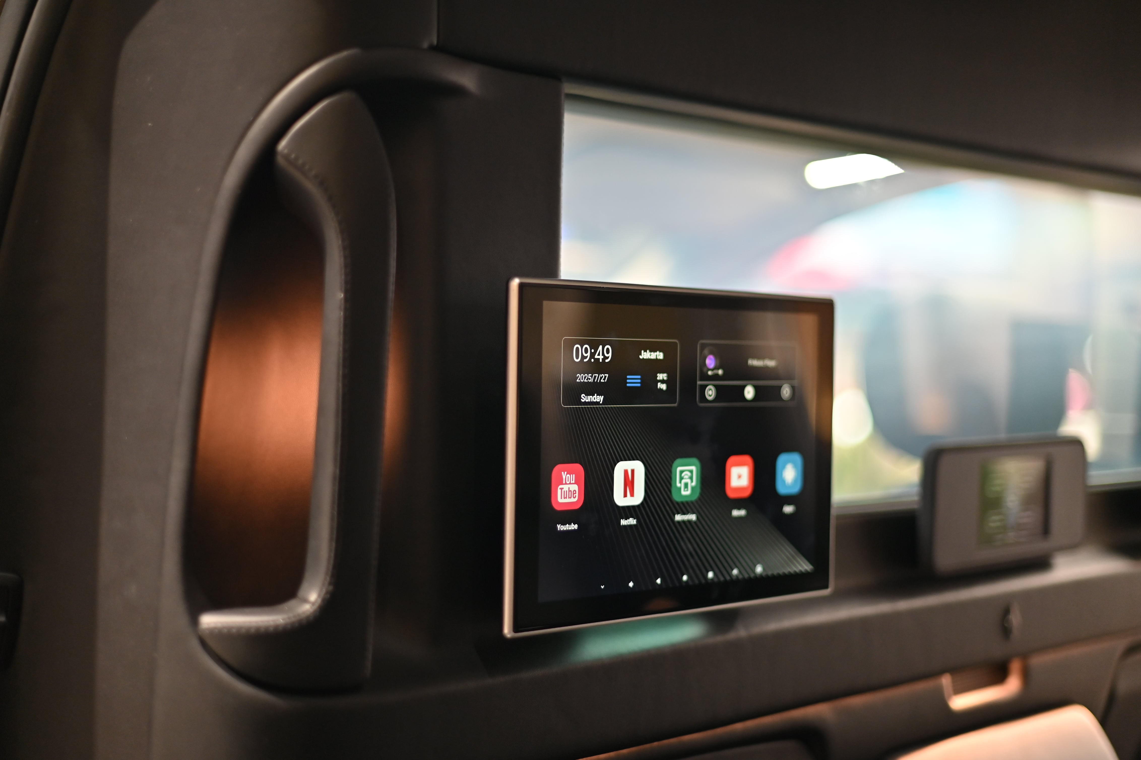 GIIAS 2025: Perkuat Segmen Premium, Maxus Gandeng Lombardi Auto